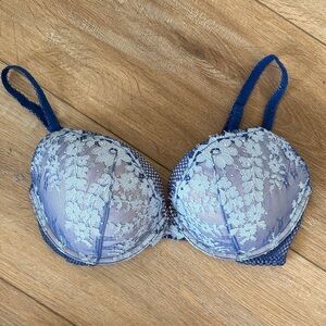 Victoria's Secret Blue Floral Lace Underwire Bra